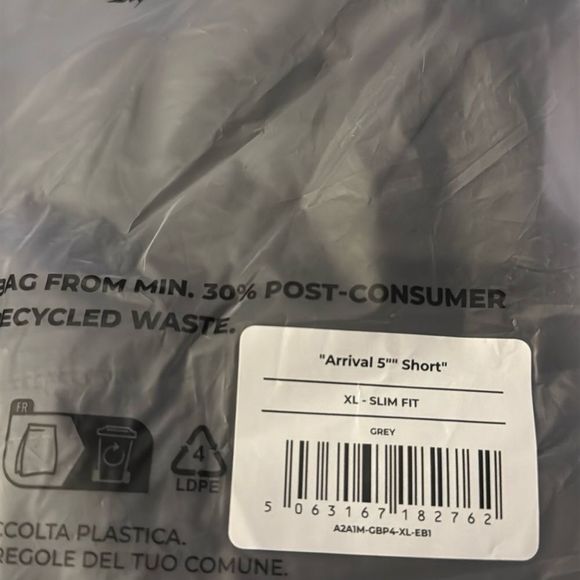 Gymshark ARRIVAL 5" SHORTS Size XL in Grey NWT in packaging - Picture 7 of 7